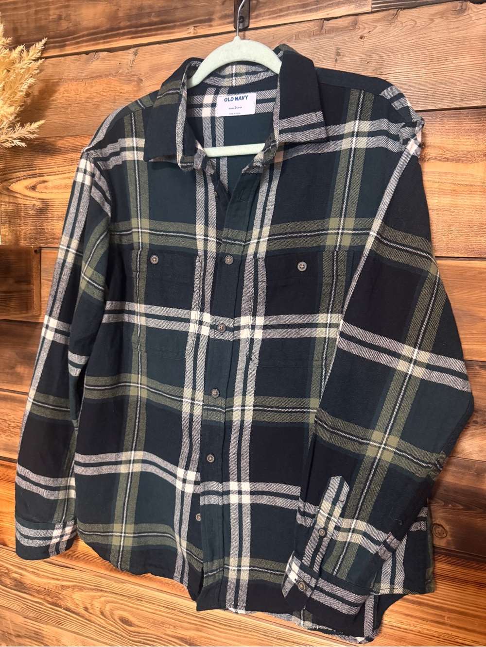 Old Navy Women’s Large Green Plaid Button-Up Flannel Shirt